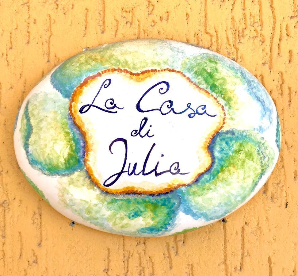 La Casa Di Julia Apartment Lecce Luaran gambar