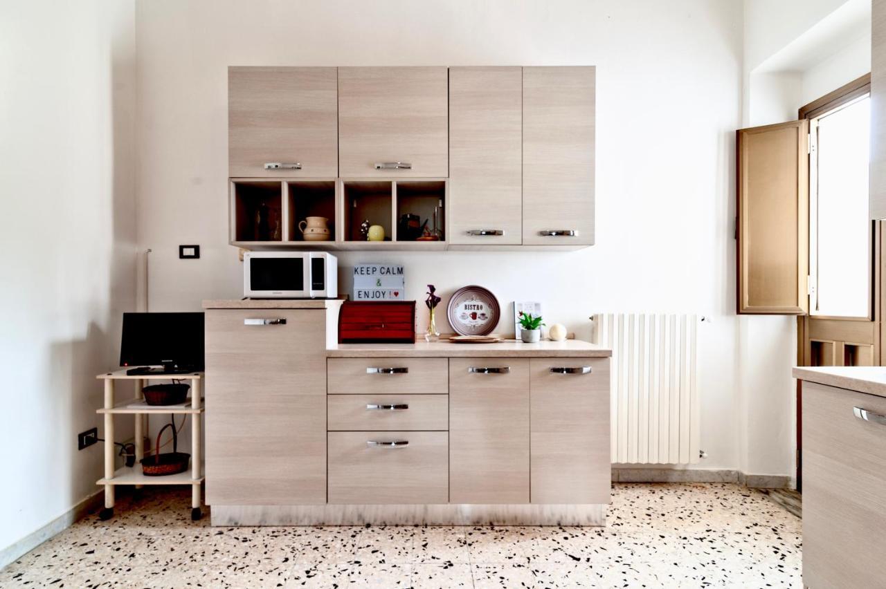 La Casa Di Julia Apartment Lecce Luaran gambar