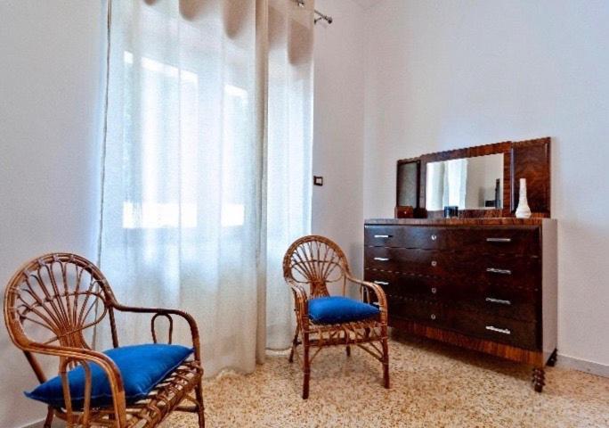 La Casa Di Julia Apartment Lecce Luaran gambar